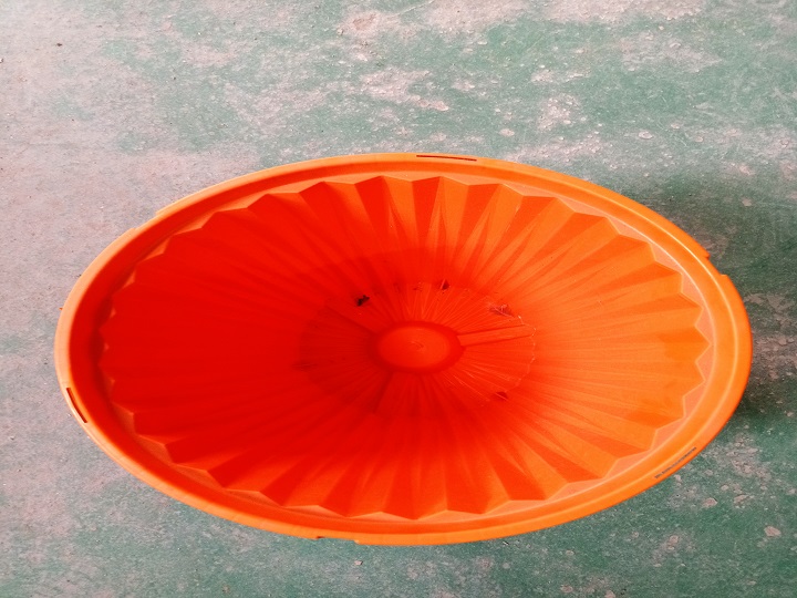 橙色花盆